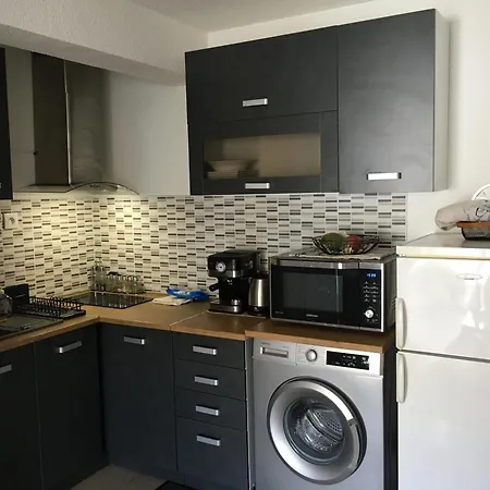 Apartment Venus 15 *